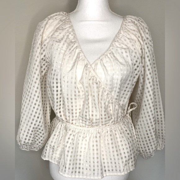 Levis Womens Boho Wrap Top Blouse 3/4 balloon Sleeve Tie Waist size Small Sheer - Picture 1 of 10